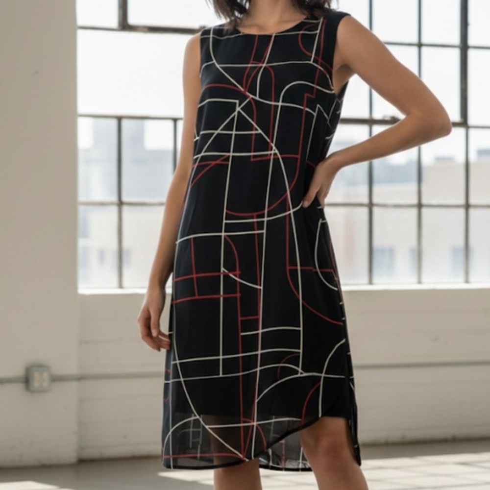 Alfani sleeveless dress with geometric designs size 8